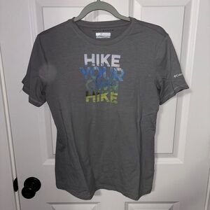 Columbia Gray Short Sleeve 'Hike Your Own Hike' Graphic Tee